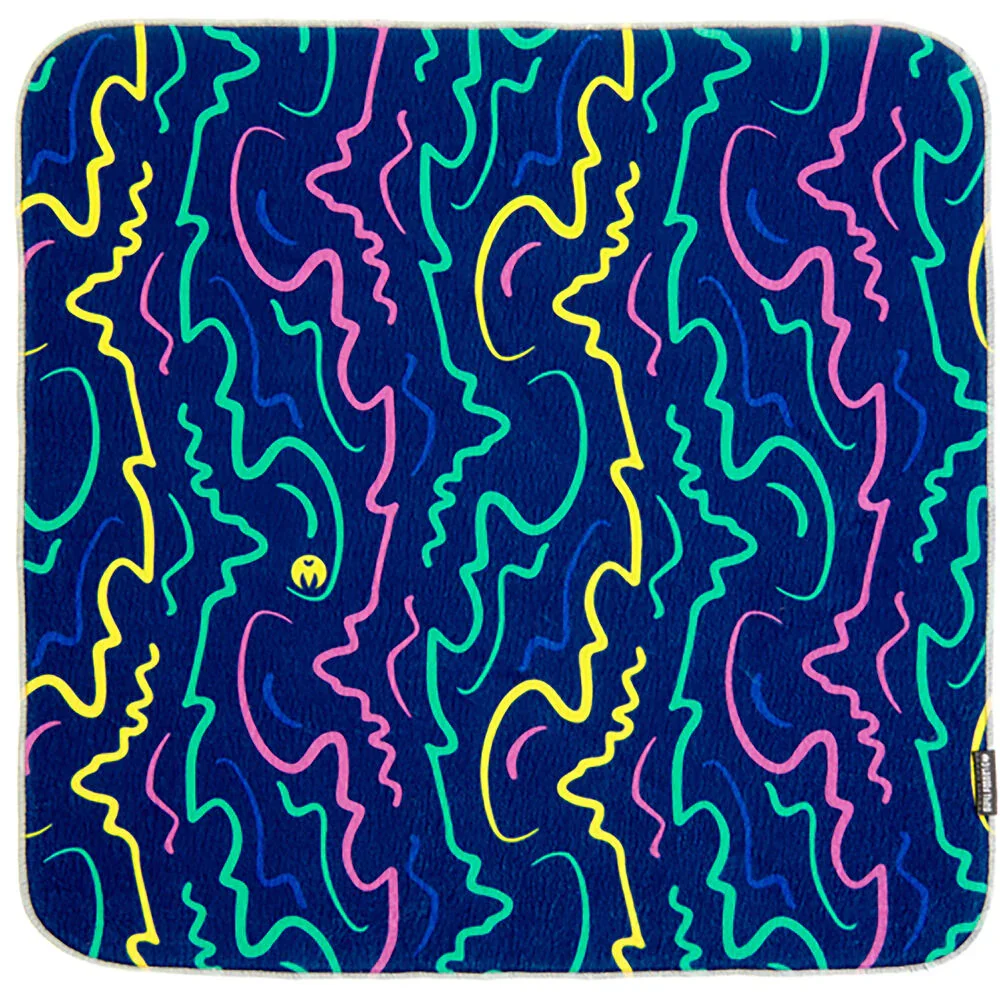 3 Legged Thing Wrapz - 24 x 24" (Bus Seat Squiggles)