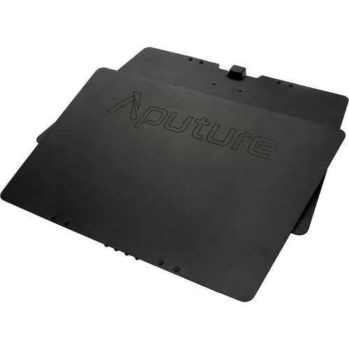 Aputure CF10 Fresnel & Barndoors Kit for STORM 700x - Image 13