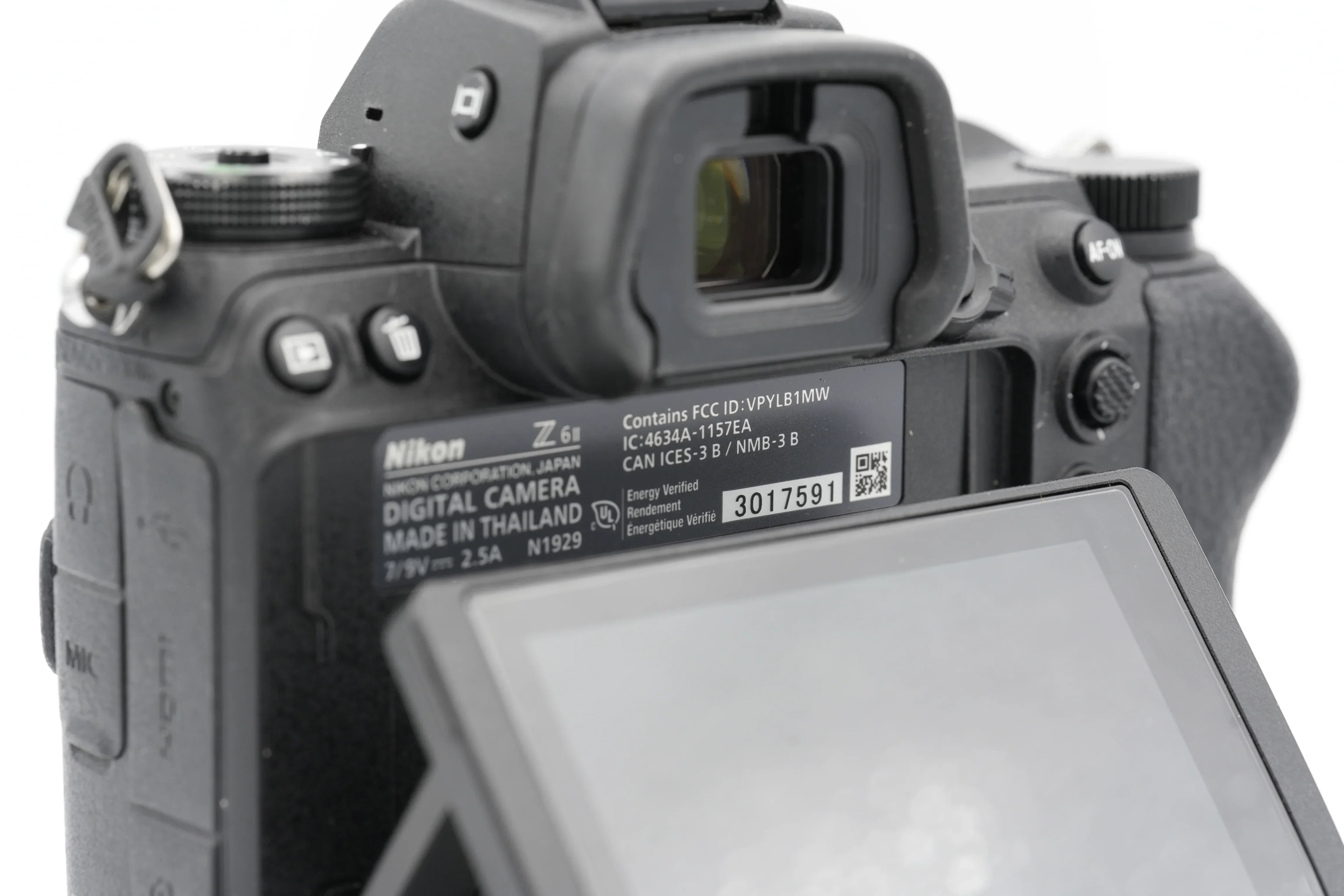 * DEMO * Nikon Z6 II Mirrorless Camera - Image 9