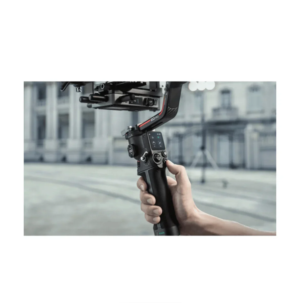 DJI RS 3 Pro Gimbal Stabilizer - Image 20