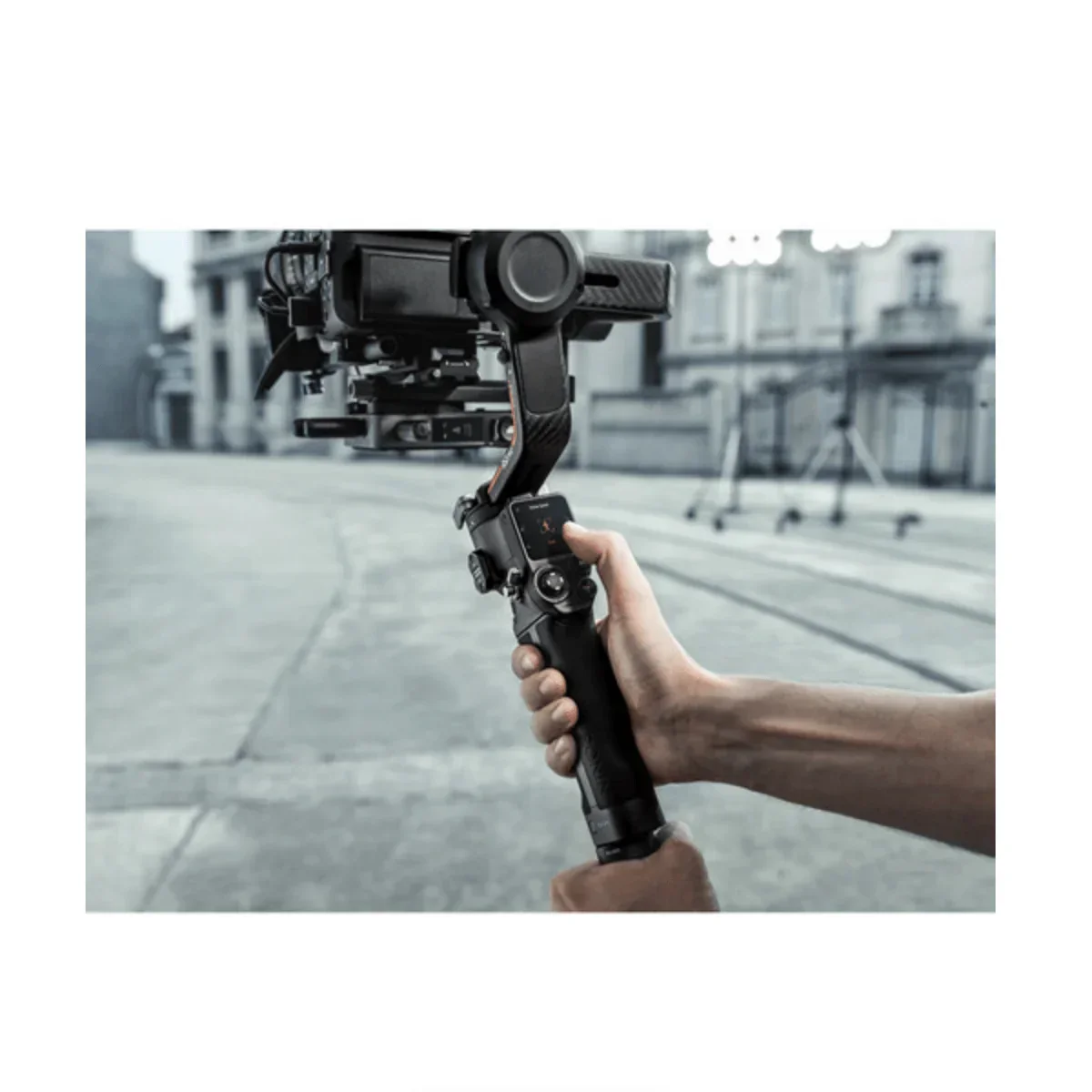 DJI RS 3 Pro Gimbal Stabilizer - Image 24