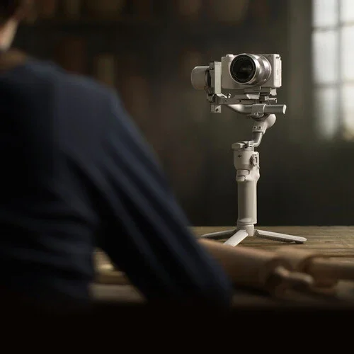 DJI RS 4 Mini Gimbal Stabilizer - Image 34