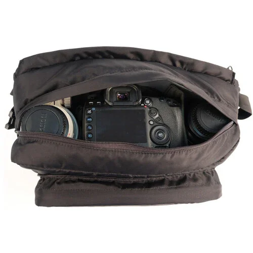Domke Sling Bag (Black Nylon, 6L) - Image 3