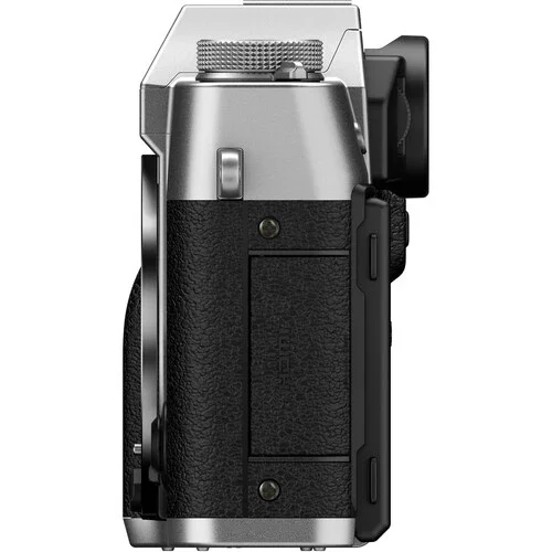 FUJIFILM X-T30 III Mirrorless Digital Camera (Silver) - Image 3