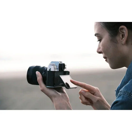 Fujifilm X-T50 Mirrorless Camera with XF 16-50mm f/2.8-4.8 Lens (Silver) - Image 28