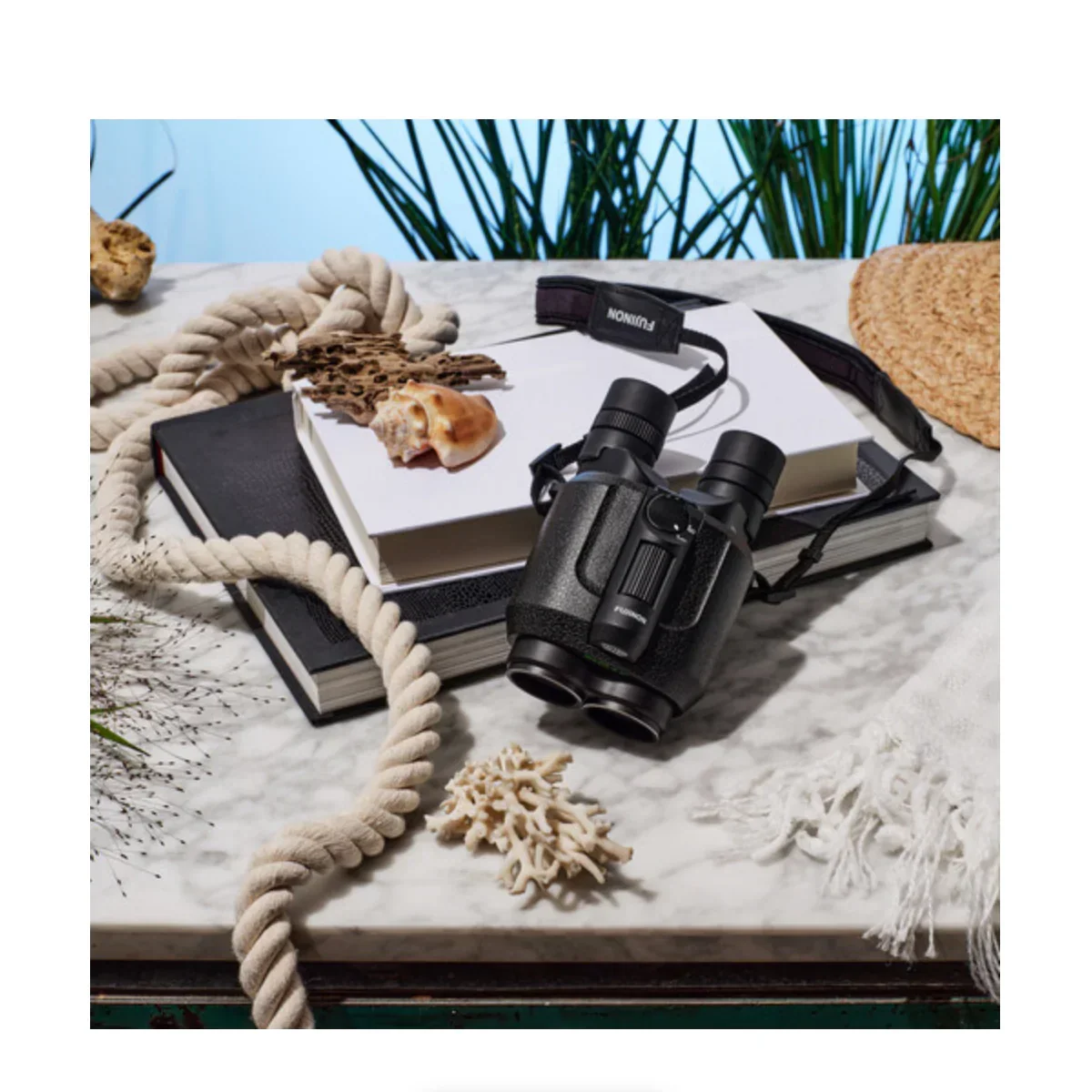Fujinon Techno-Stabi 12x28 Waterproof Image-Stabilized Binoculars - Image 27
