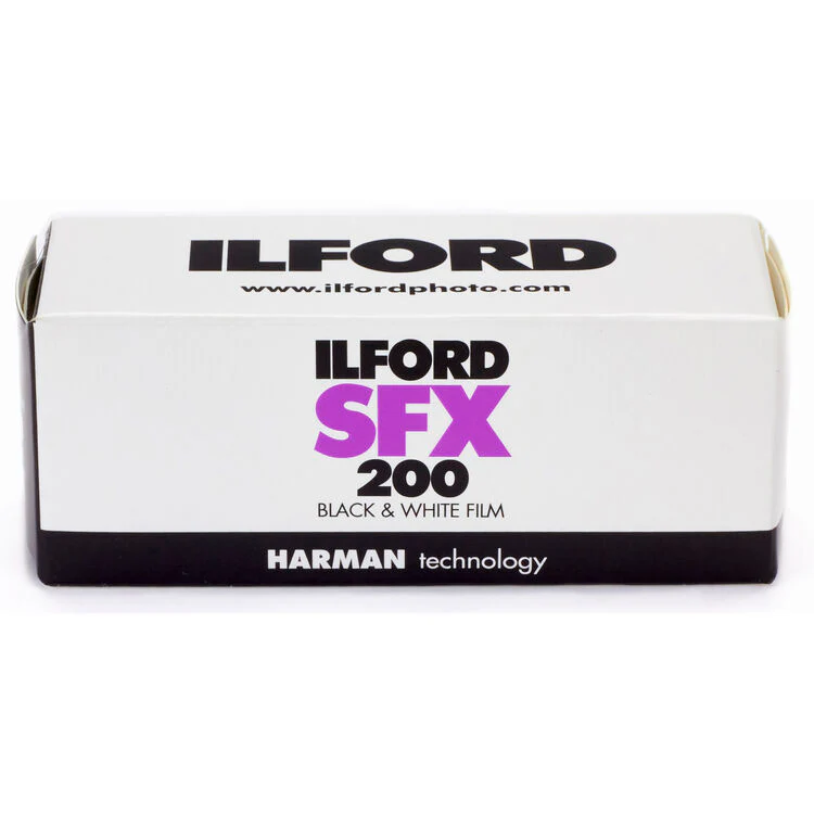 Ilford SFX 200 Black and White Negative Film (120 Roll Film) - Image 2