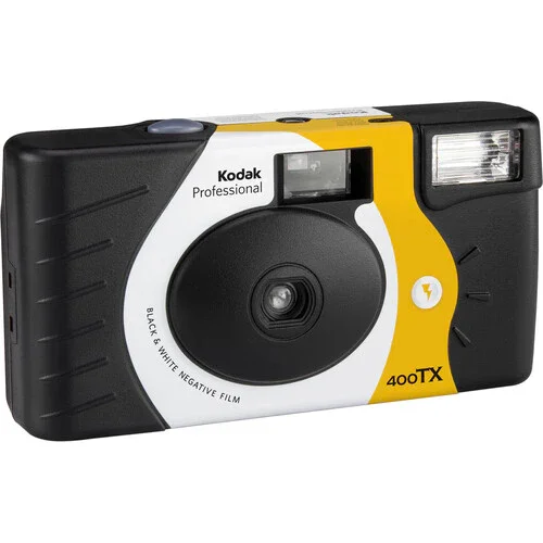 Kodak Tri-X 400 B&W 35mm Single-Use Film Camera (27 Exposures)