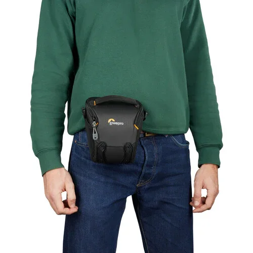 Lowepro Adventura TLZ20 III Top Loading Shoulder Bag (Black) - Image 8