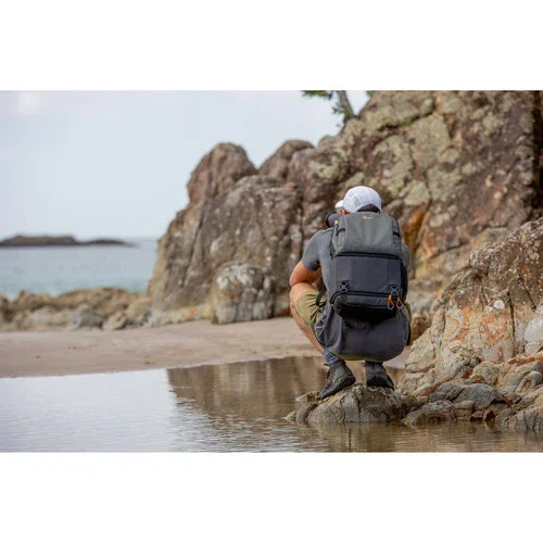 Lowepro Fastpack BP 250 AW III (Gray) - Image 18