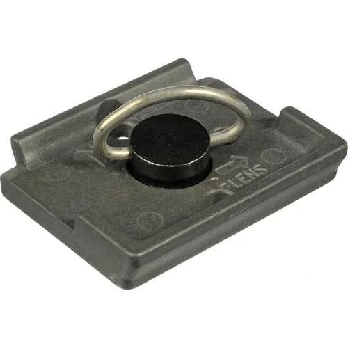 Manfrotto 200PL Quick Release Plate with 1/4''-20 Screw and 3/8'' Bushing Adapter - Image 2
