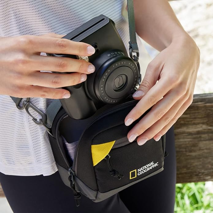 National Geographic E1 Camera Pouch - Image 7