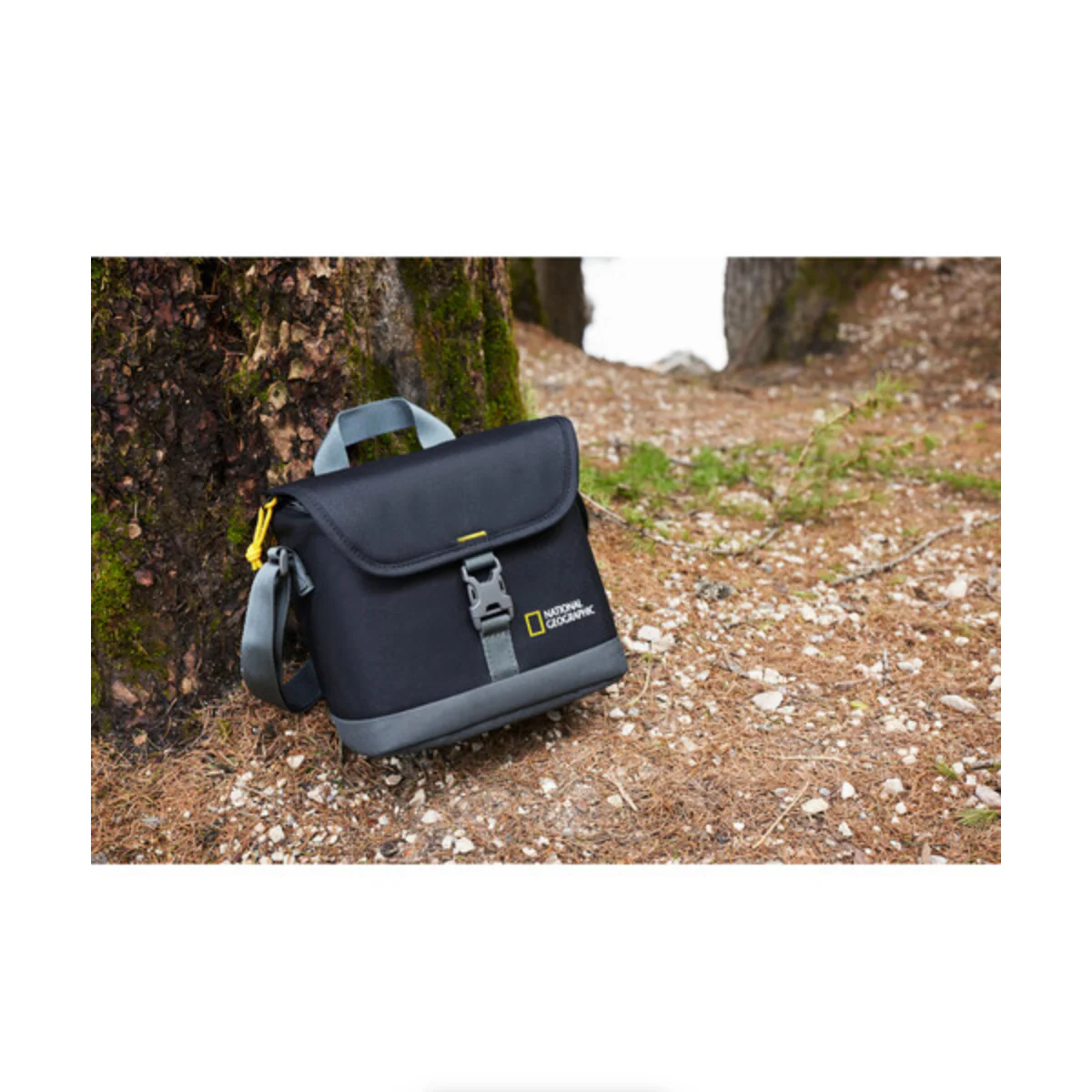 National Geographic Shoulder Bag (Small) - Image 7