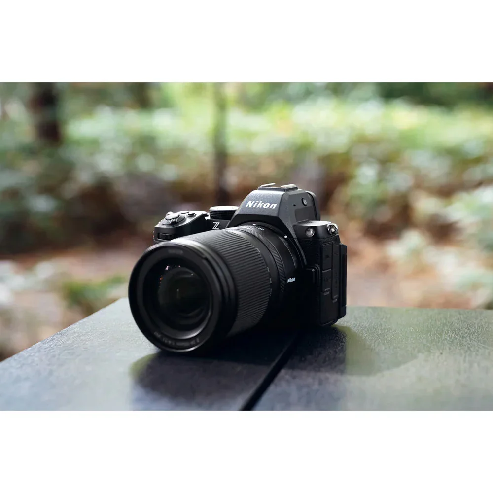 Nikon NIKKOR Z 24-105mm f/4-7.1 Lens - Image 11