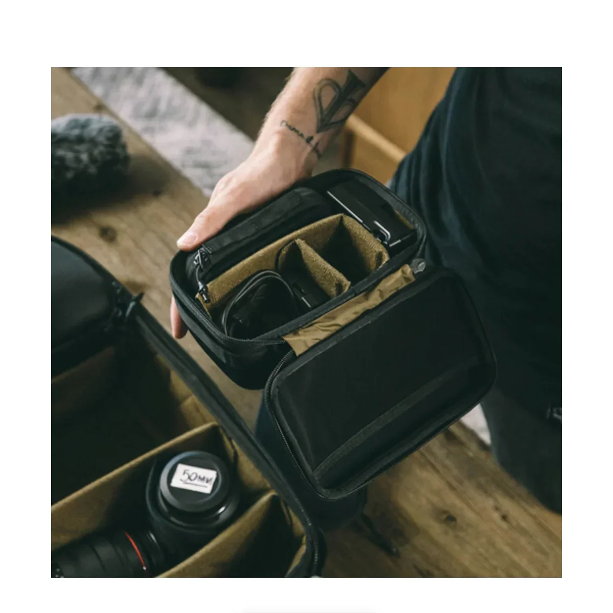 Nomatic McKinnon Accessory Case - Image 5