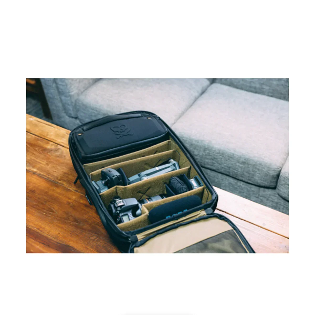 Nomatic McKinnon Camera Backpack with 2 Small Cubes (25L) - Image 12