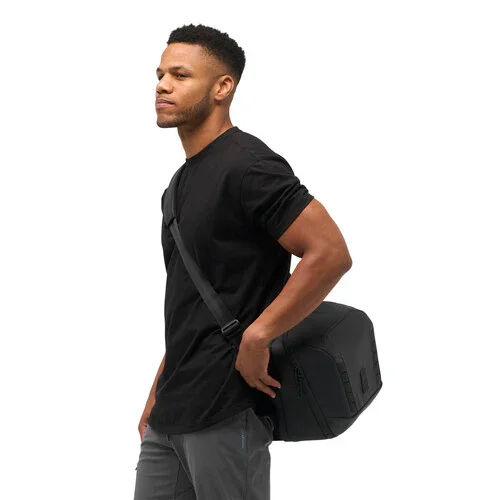 Nomatic McKinnon Camera Messenger Bag (13L) - Image 14