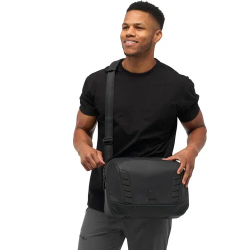 Nomatic McKinnon Camera Messenger Bag (13L) - Image 16