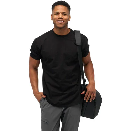 Nomatic McKinnon Camera Messenger Bag (13L) - Image 18