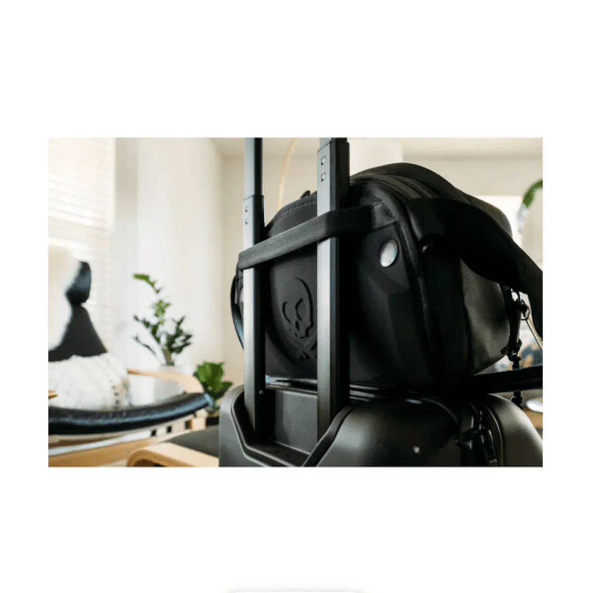 Nomatic Peter McKinnon Camera Sling (8L) - Image 8