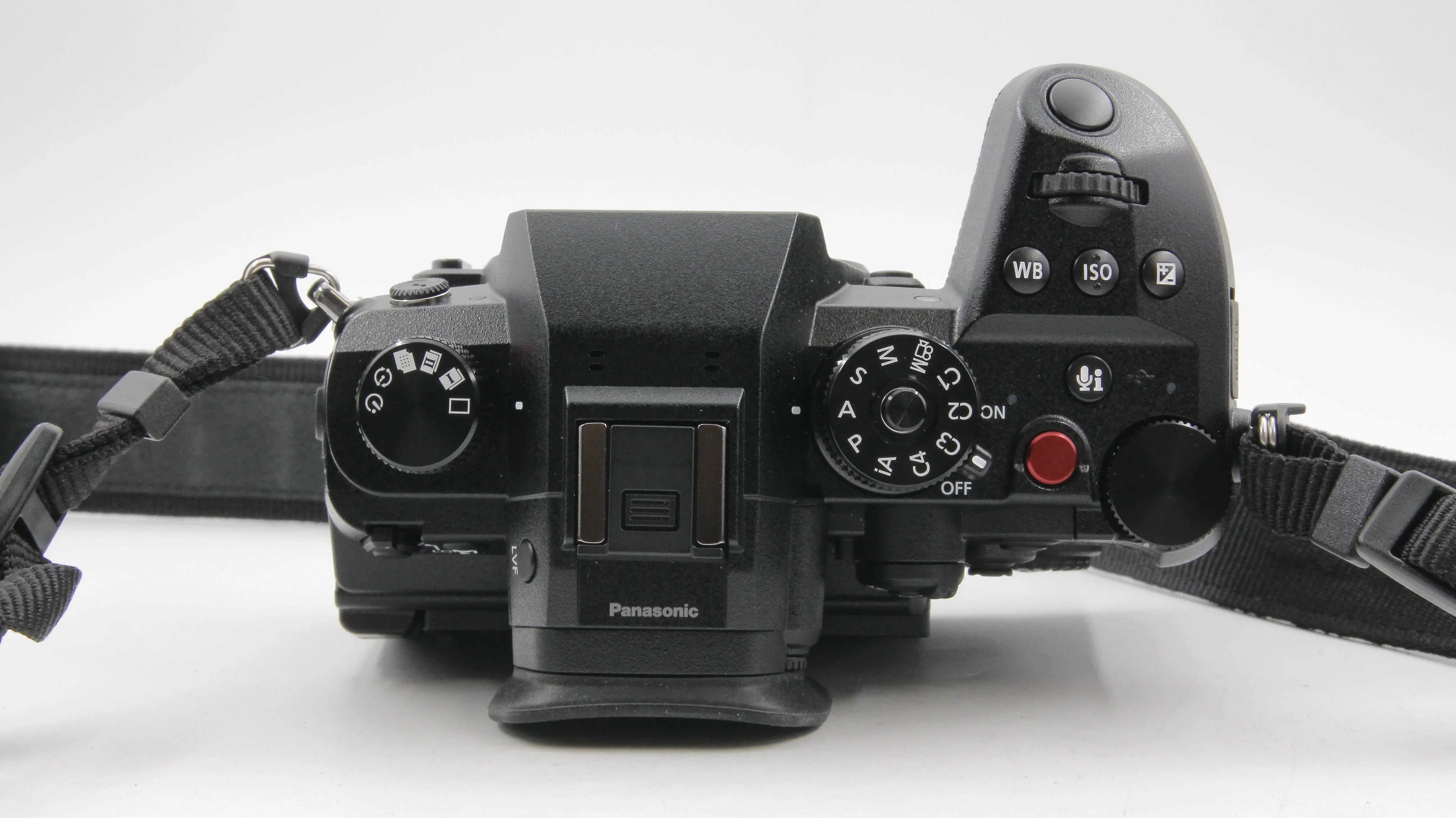 * OPEN BOX GOOD * Panasonic Lumix GH6 Mirrorless Camera with 12-60mm f/2.8-4.0 Leica Lens - Image 7