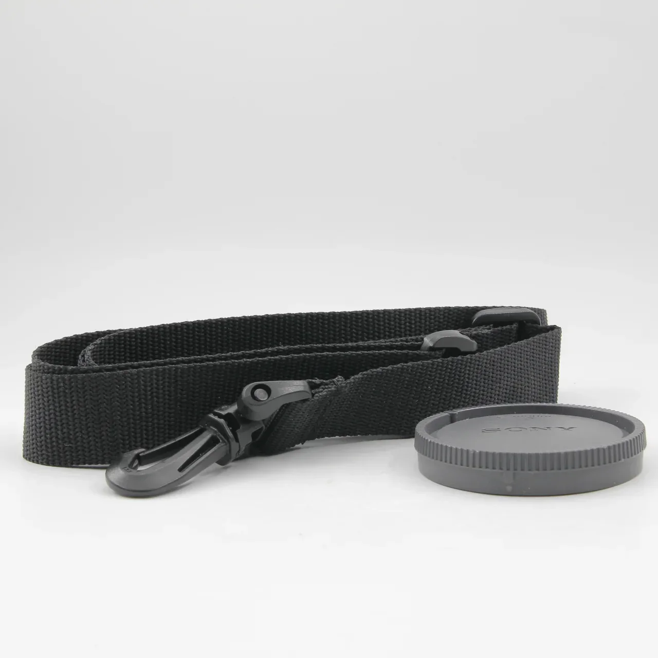 * OPEN BOX GOOD * Sony FE 12-24mm f/2.8 GM Lens - Image 7