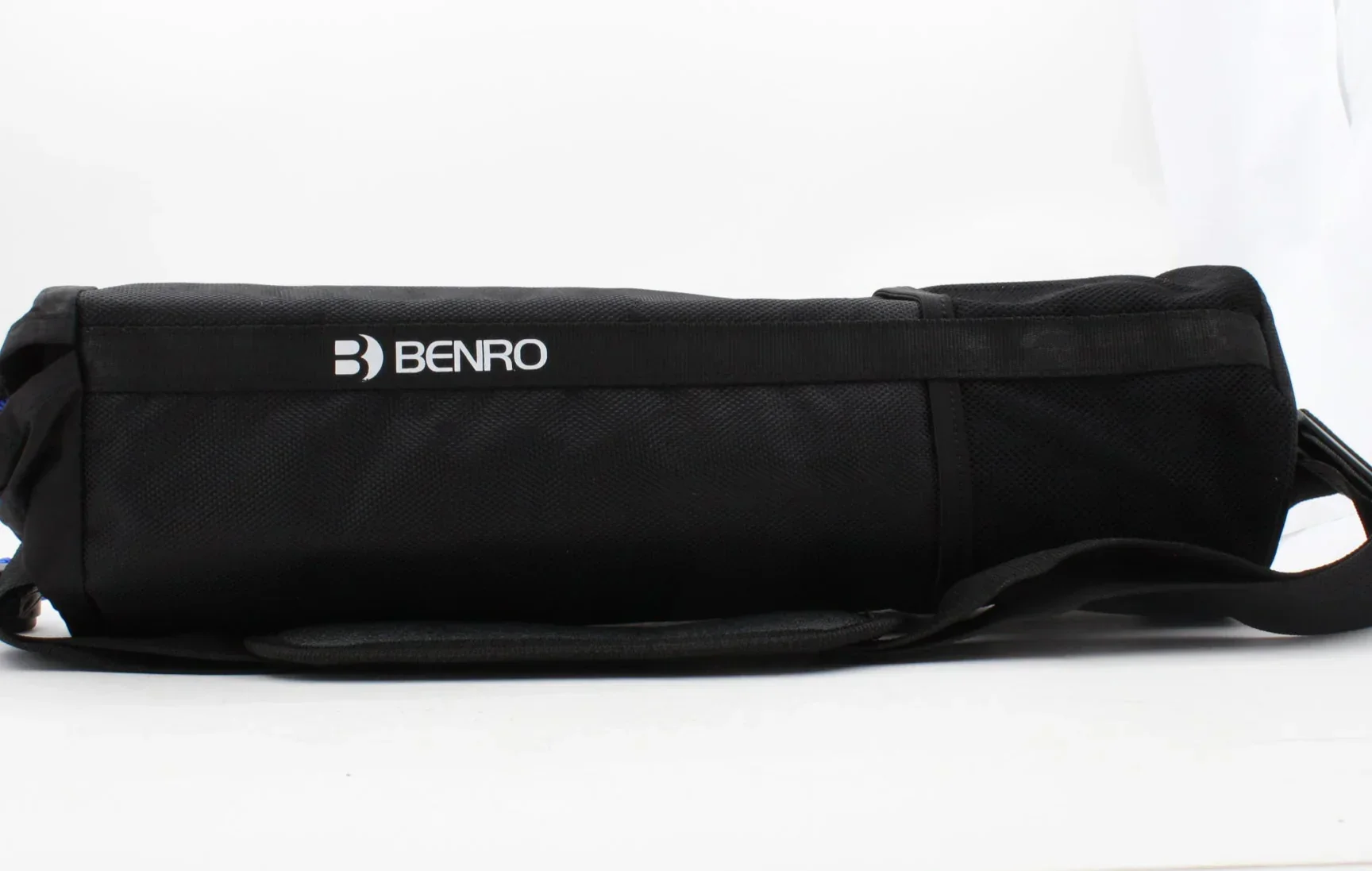 * OPEN BOX EXCELLENT * Benro Bat One Series Aluminum Travel Tripod with VX20 Ball Head (65.2") - Image 5