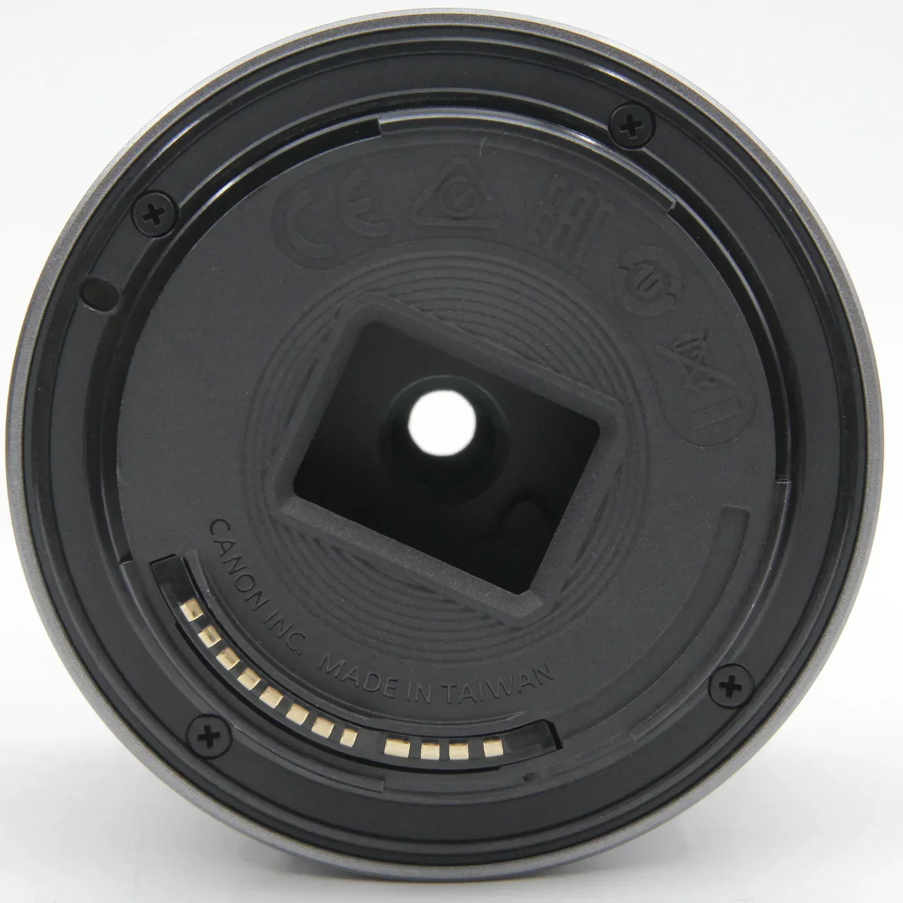 * OPEN BOX EXCELLENT * Canon EOS R10 Mirrorless Digital Camera with 18-45mm f/4.5-6.3 IS STM Lens - Image 11