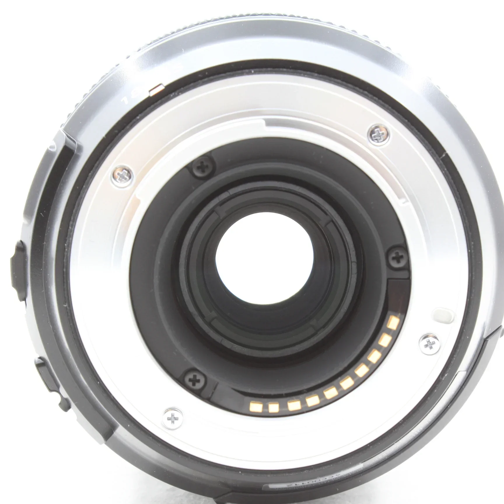 * OPEN BOX EXCELLENT * Fujifilm XF 18-135mm f/3.5-5.6 R LM OIS WR Lens - Image 8