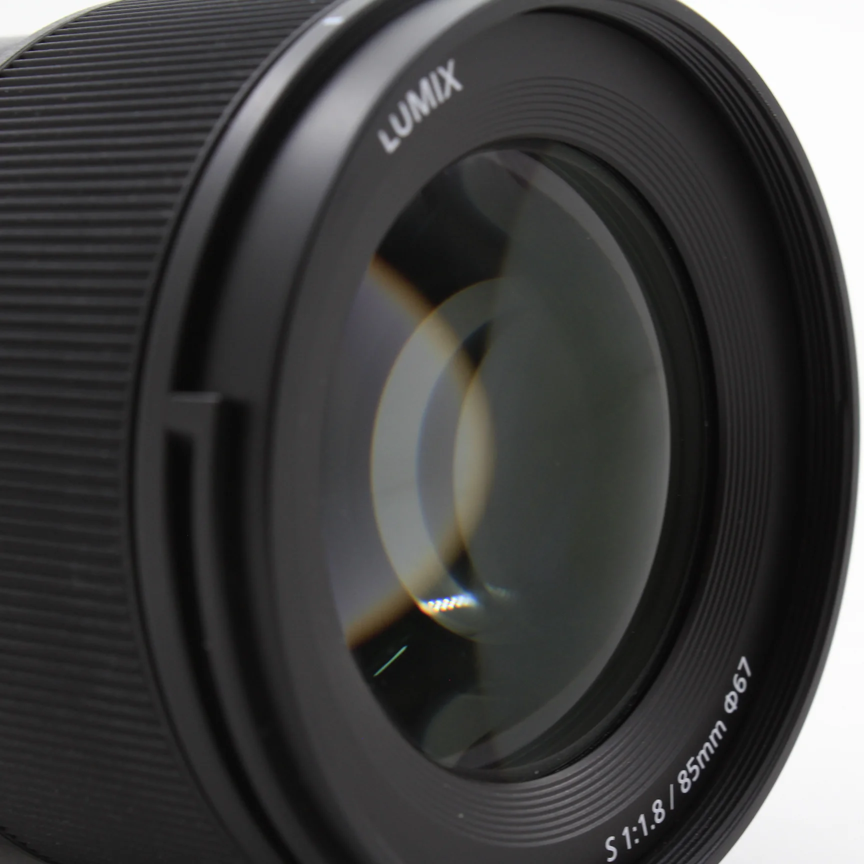 * OPEN BOX EXCELLENT * Panasonic Lumix S 85mm f/1.8 Lens (Leica L-Mount) - Image 6
