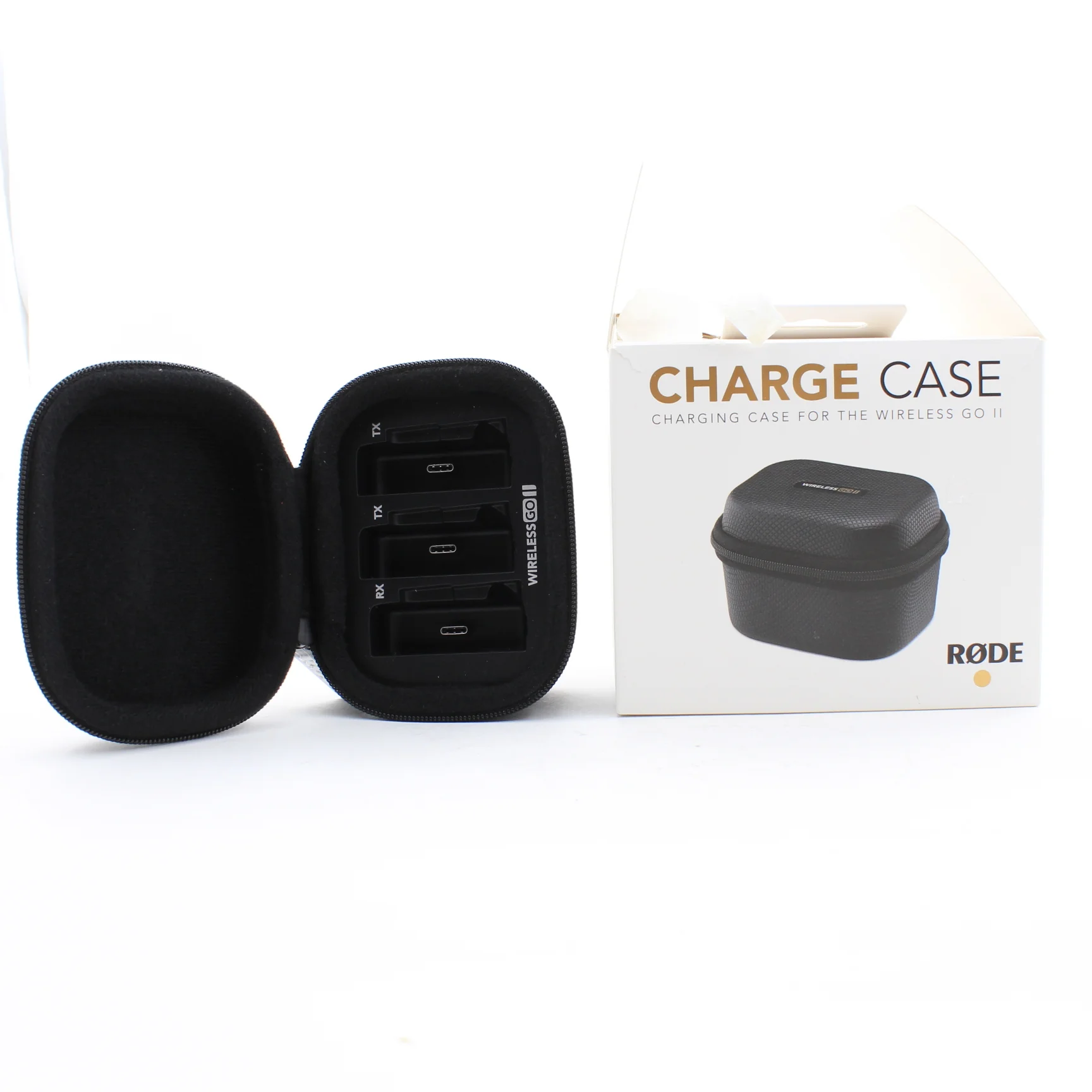 * OPEN BOX EXCELLENT * RODE Charging Case for Wireless GO II