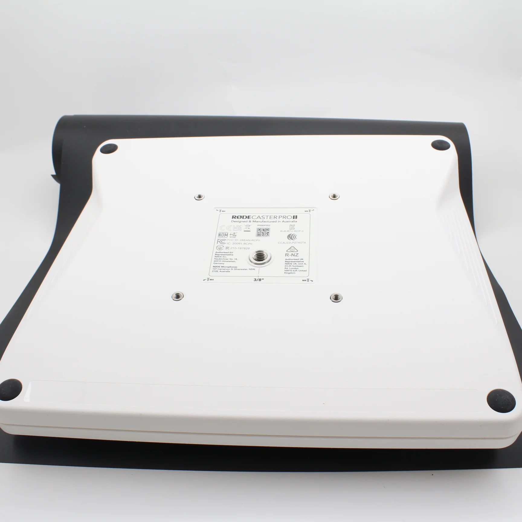 * OPEN BOX EXCELLENT * RODE RODECaster Pro II Integrated Audio Production Studio (White) - Image 4