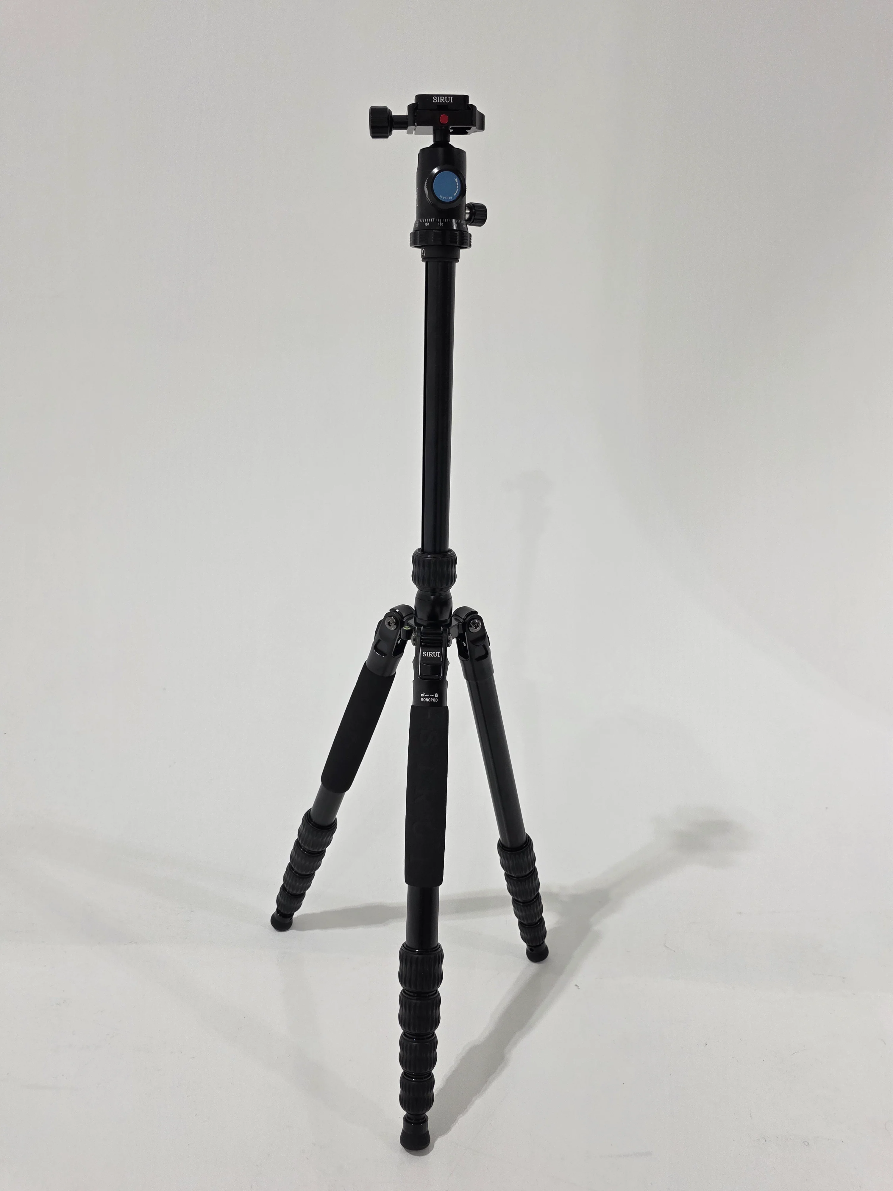 * OPEN BOX EXCELLENT * Sirui T-1005 Aluminum Travel Tripod with E-10 Ball Head - Image 10