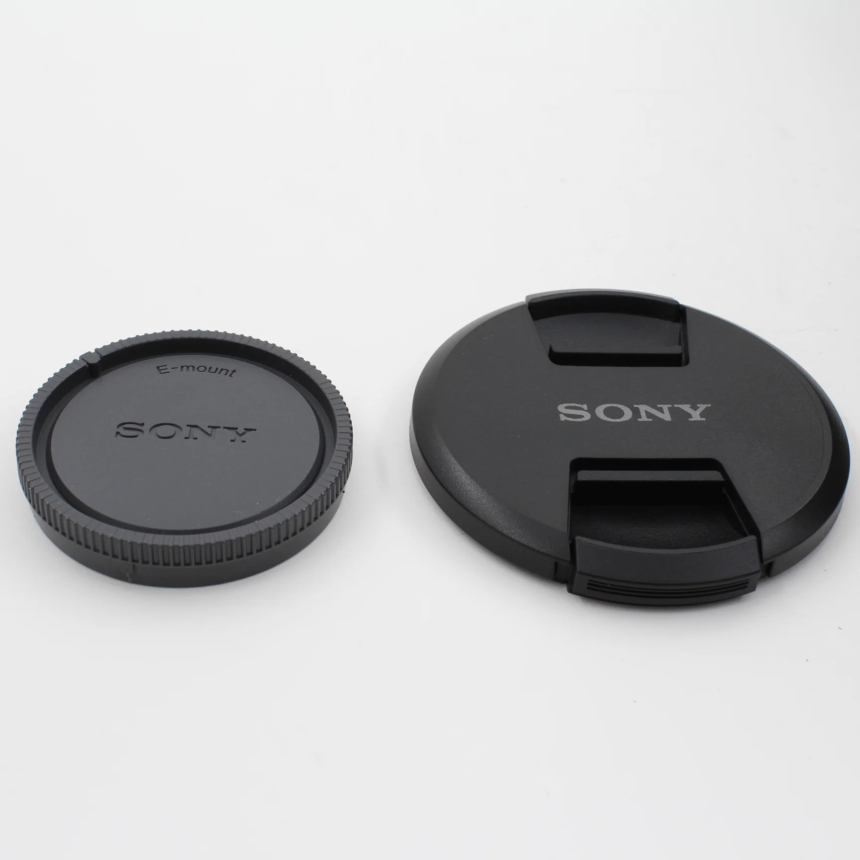 * OPEN BOX EXCELLENT * Sony FE 24-70mm f/2.8 GM Lens (Version 1) - Image 9