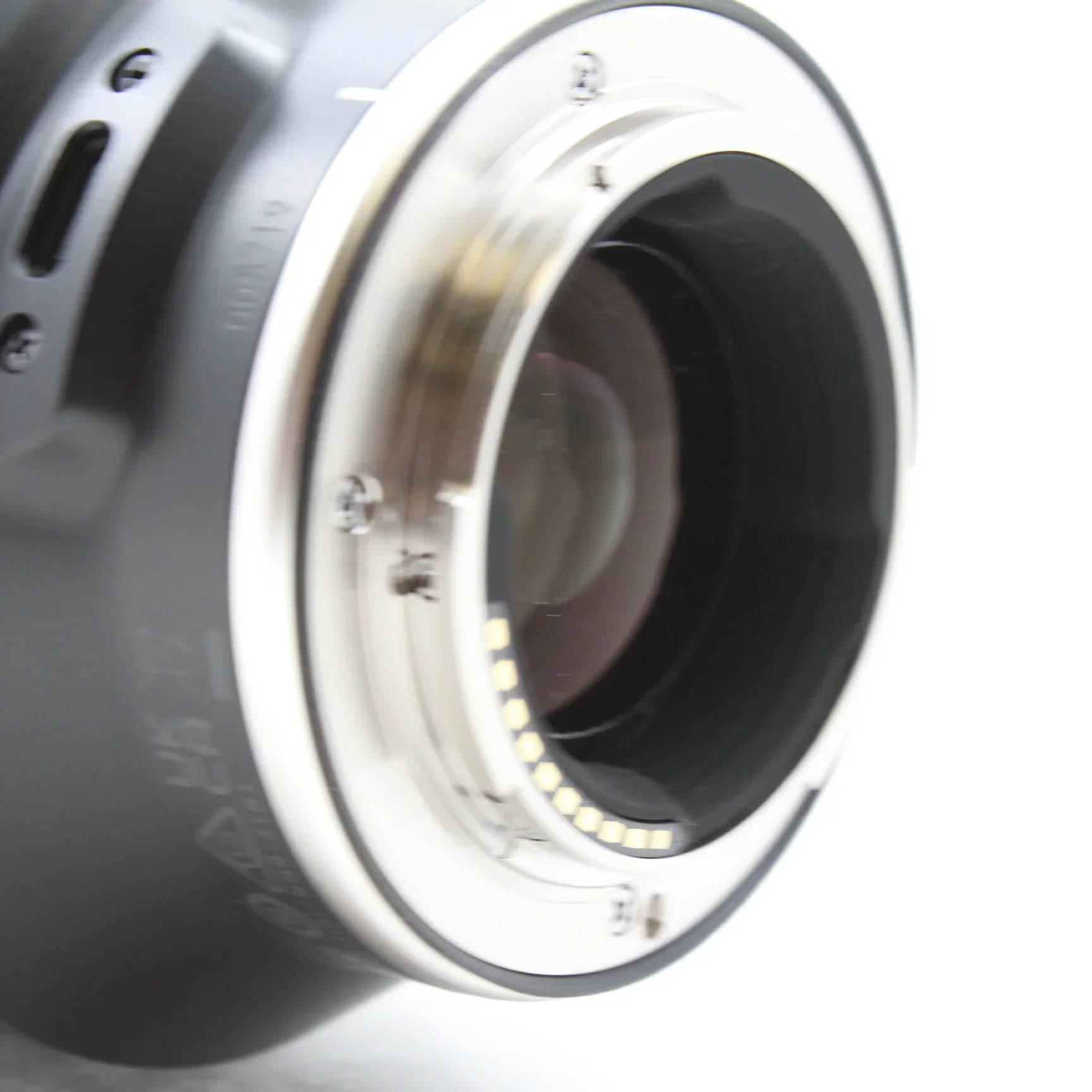 * OPEN BOX EXCELLENT * Tamron 50-400mm f/4.5-6.3 Di III VC VXD Lens for Sony E - Image 9