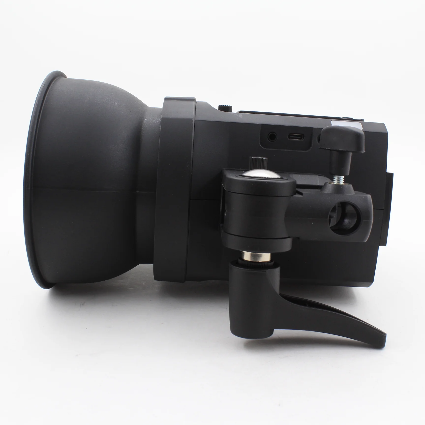 * OPEN BOX EXCELLENT * Westcott FJ250 Touchscreen Strobe with FJ Pro AC/DC Battery (250Ws) - Image 4