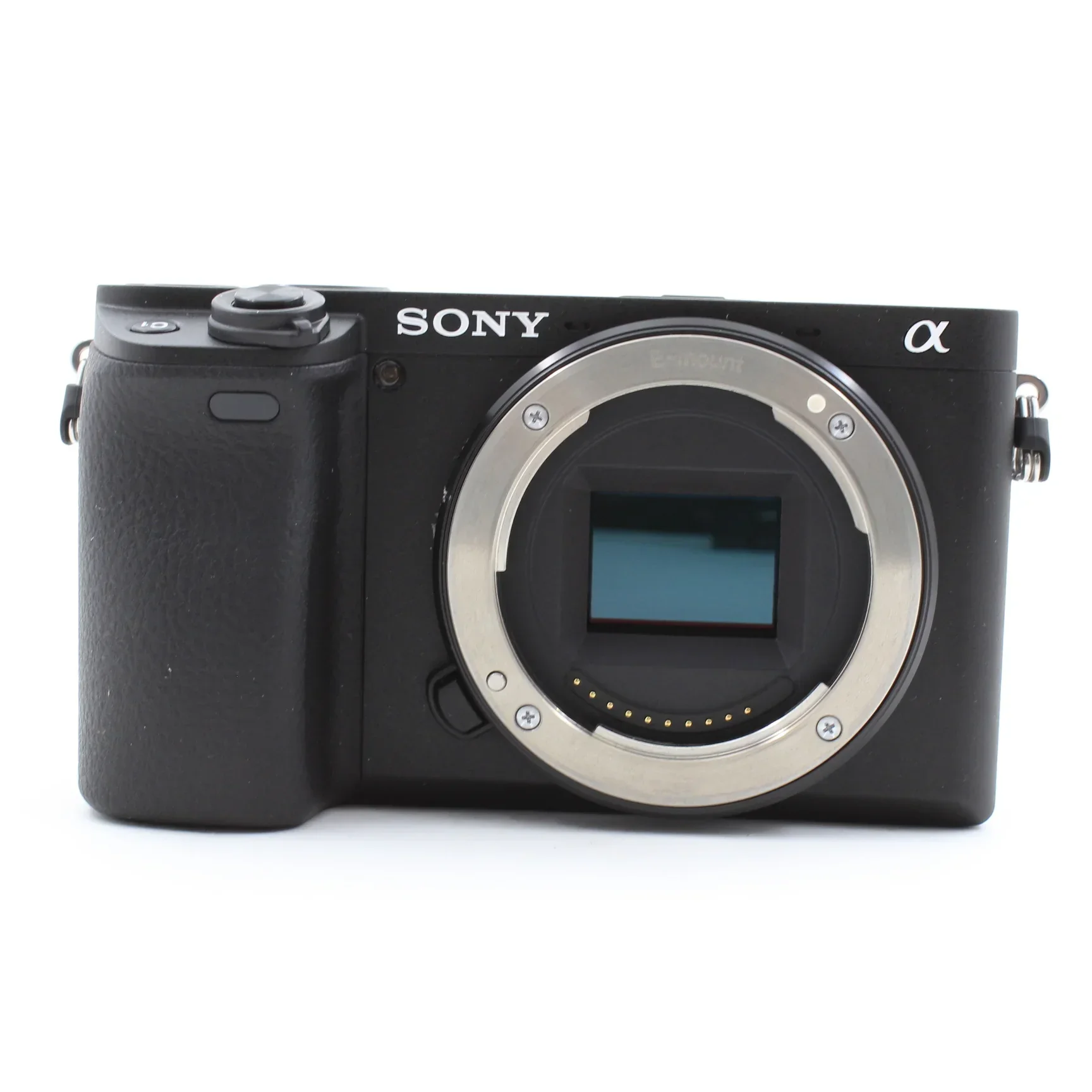 * OPEN BOX FAIR * Sony a6400 Mirrorless Digital Camera with E 18-135mm f/3.5-5.6 OSS Lens - Image 3