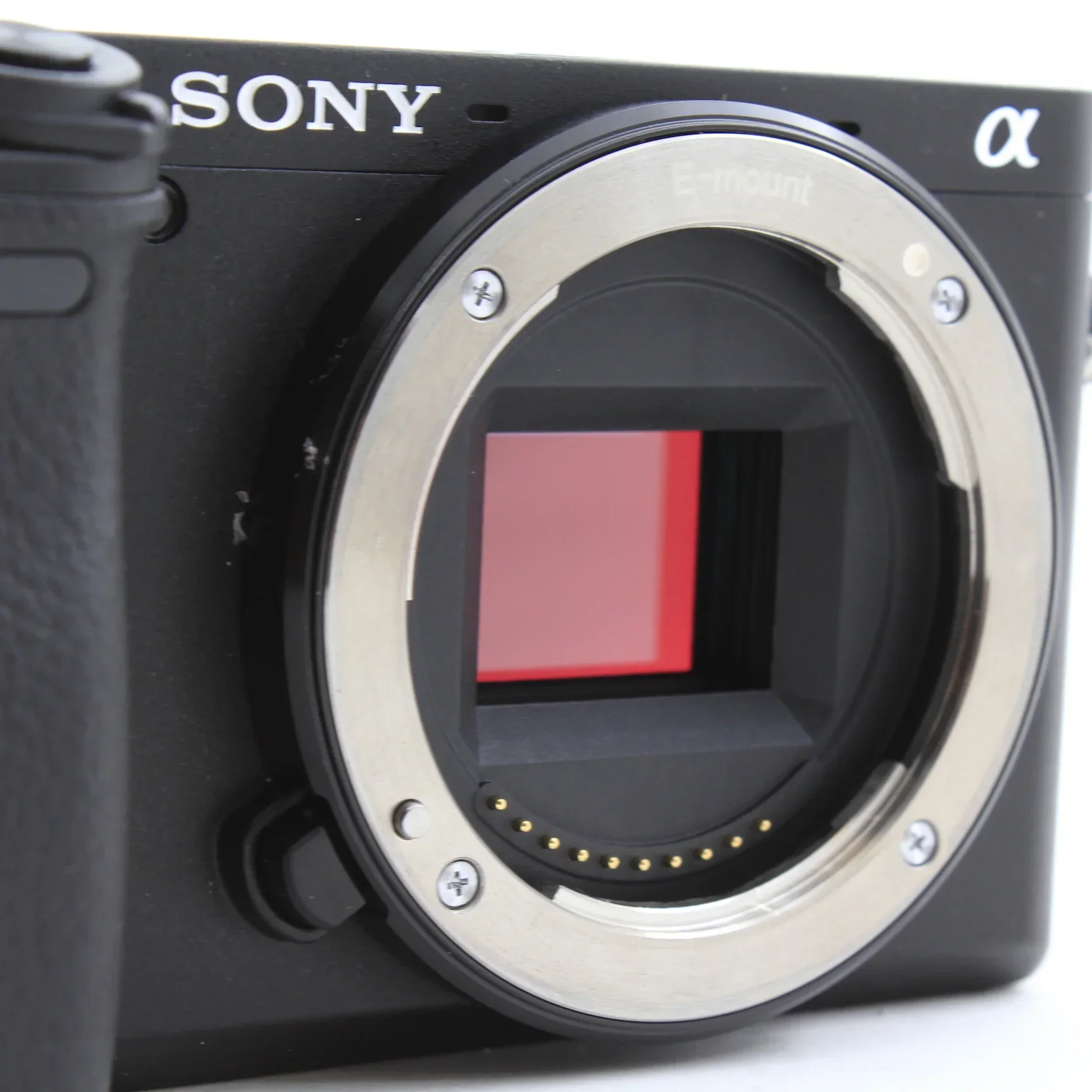 * OPEN BOX FAIR * Sony a6400 Mirrorless Digital Camera with E 18-135mm f/3.5-5.6 OSS Lens - Image 4