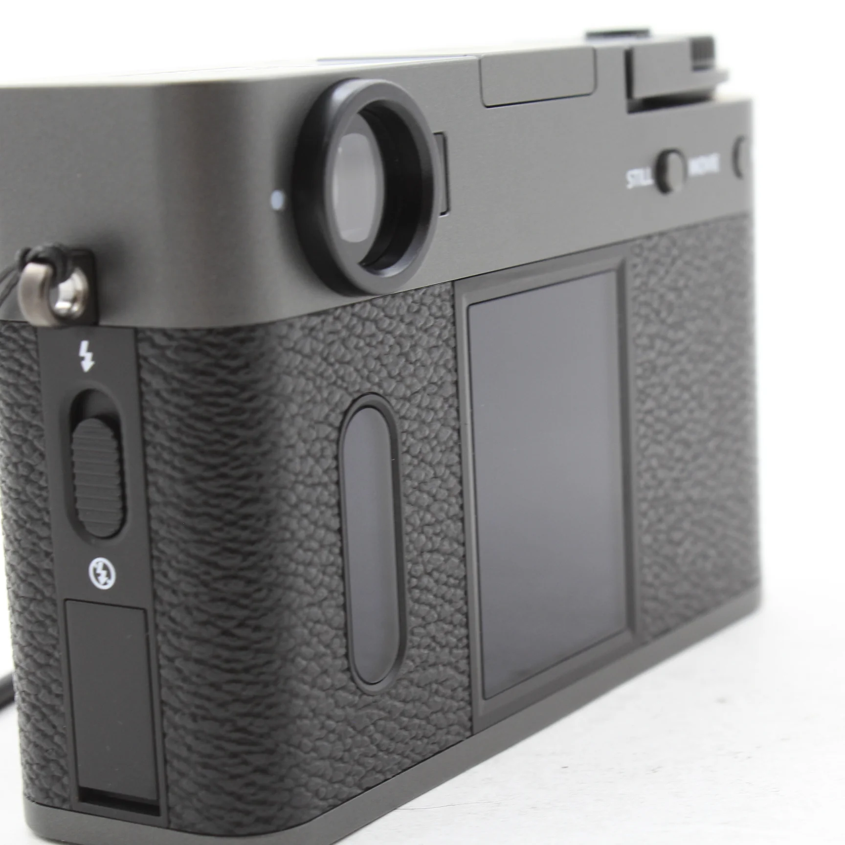 * OPEN BOX GOOD * FUJIFILM X half Digital Camera (Charcoal Silver) - Image 8