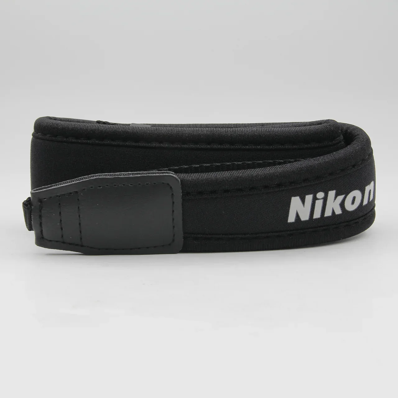 * OPEN BOX GOOD * Nikon 10x30 Monarch M7 Binoculars - Image 7
