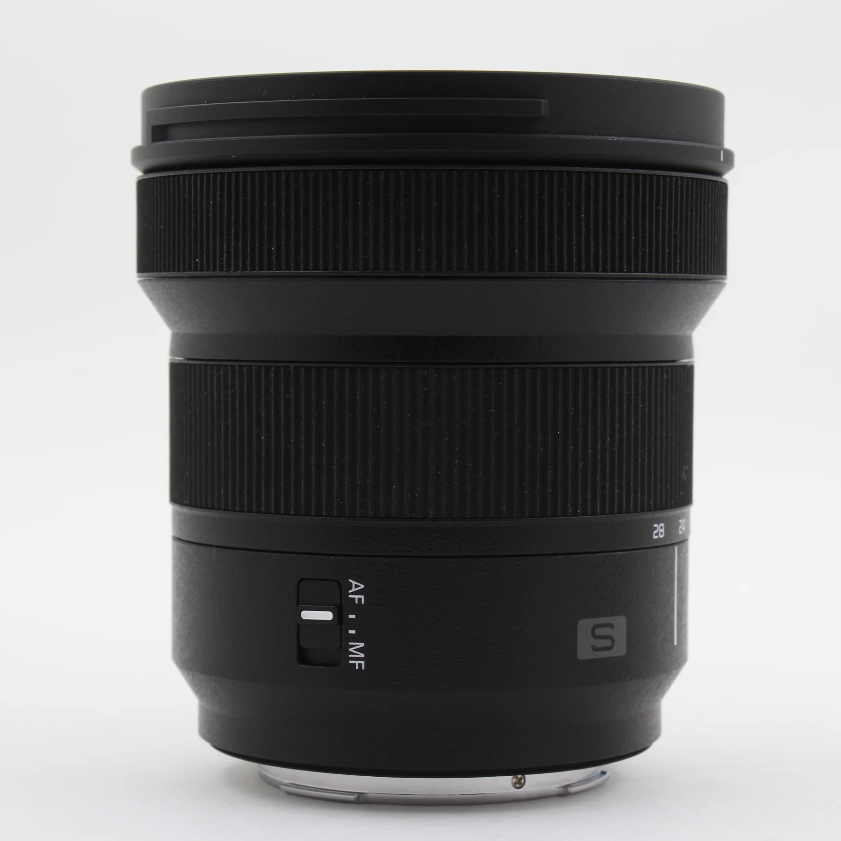 * OPEN BOX GOOD * Panasonic Lumix S 14-28mm f/4-5.6 MACRO Lens (Leica L-Mount) - Image 4