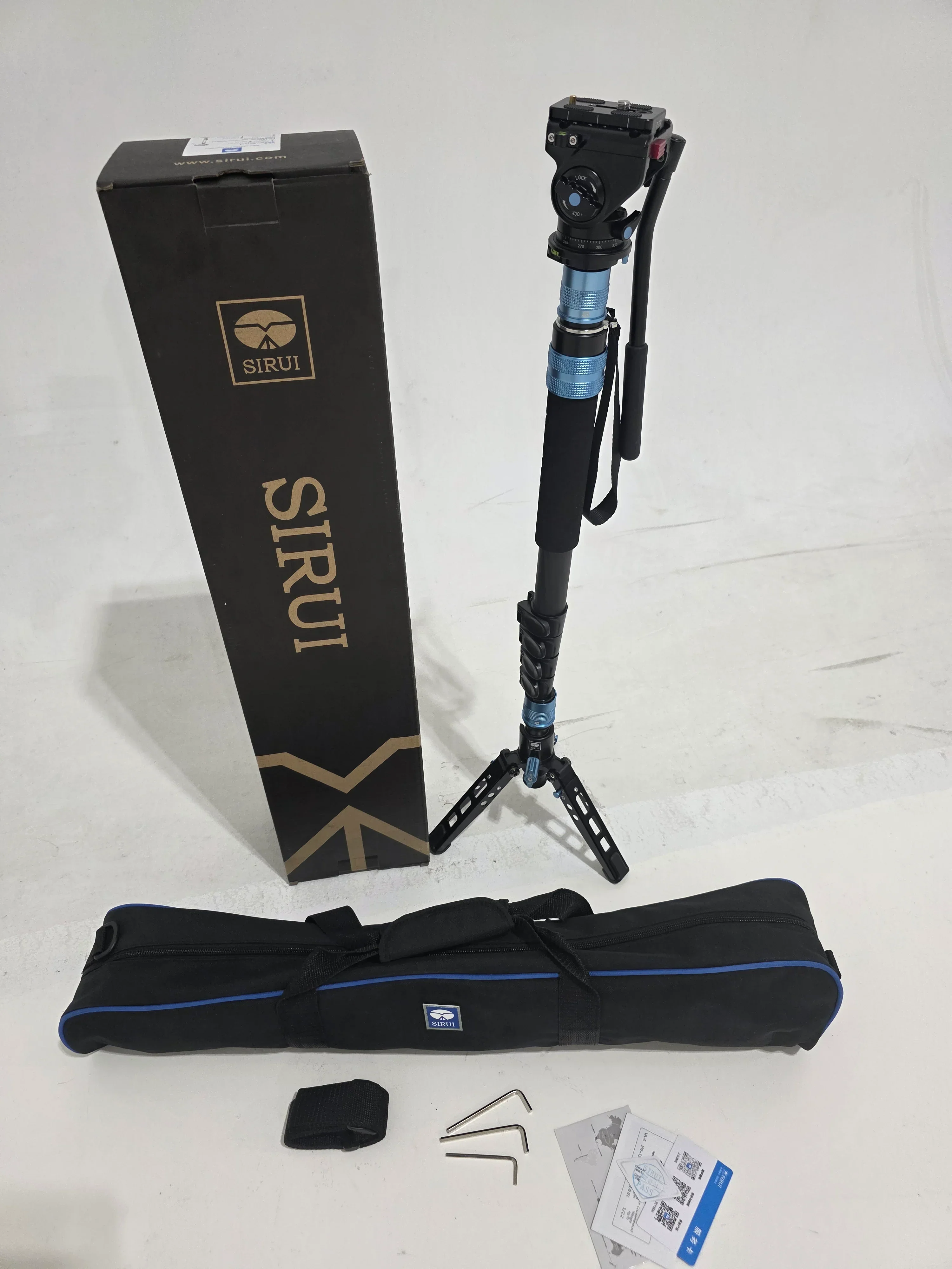 * OPEN BOX GOOD * Sirui P-325FL 5-Section Carbon Fiber Monopod with VA-5 Compact Video Head
