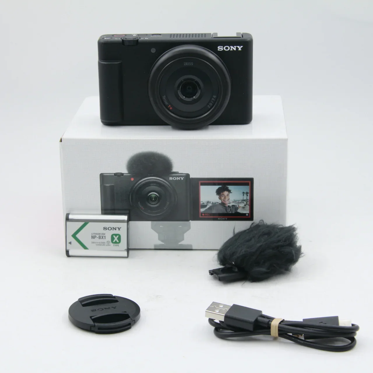 * OPEN BOX EXCELLENT * Sony ZV-1F Vlogging Camera (Black)
