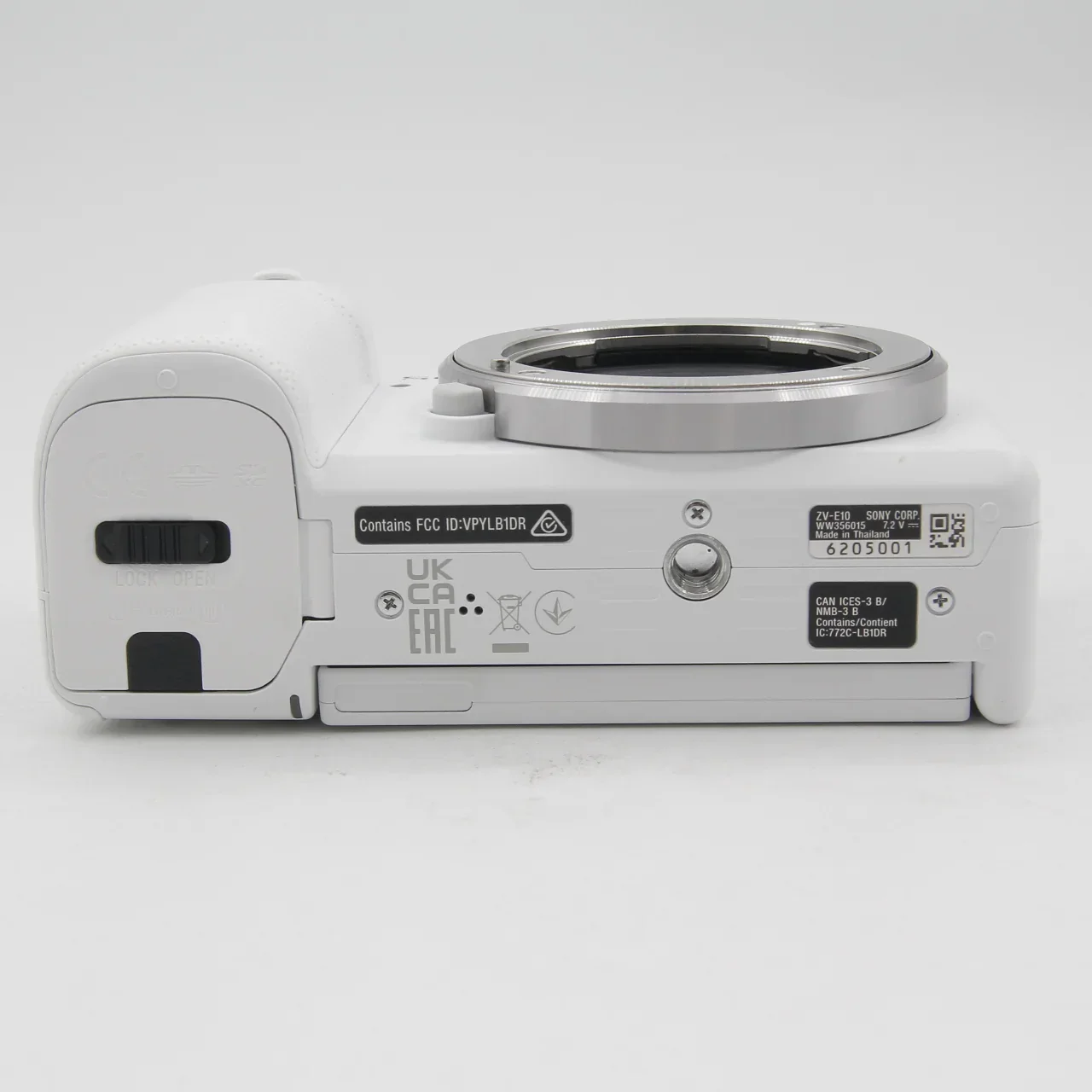 * OPEN BOX EXCELLENT * Sony ZV-E10 Mirrorless Camera (Body Only, White) - Image 7