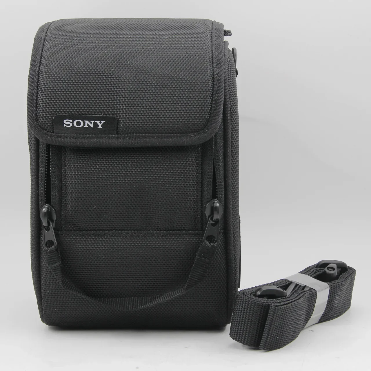* OPEN BOX EXCELLENT * Sony FE 85mm f/1.4 GM Lens - Image 8