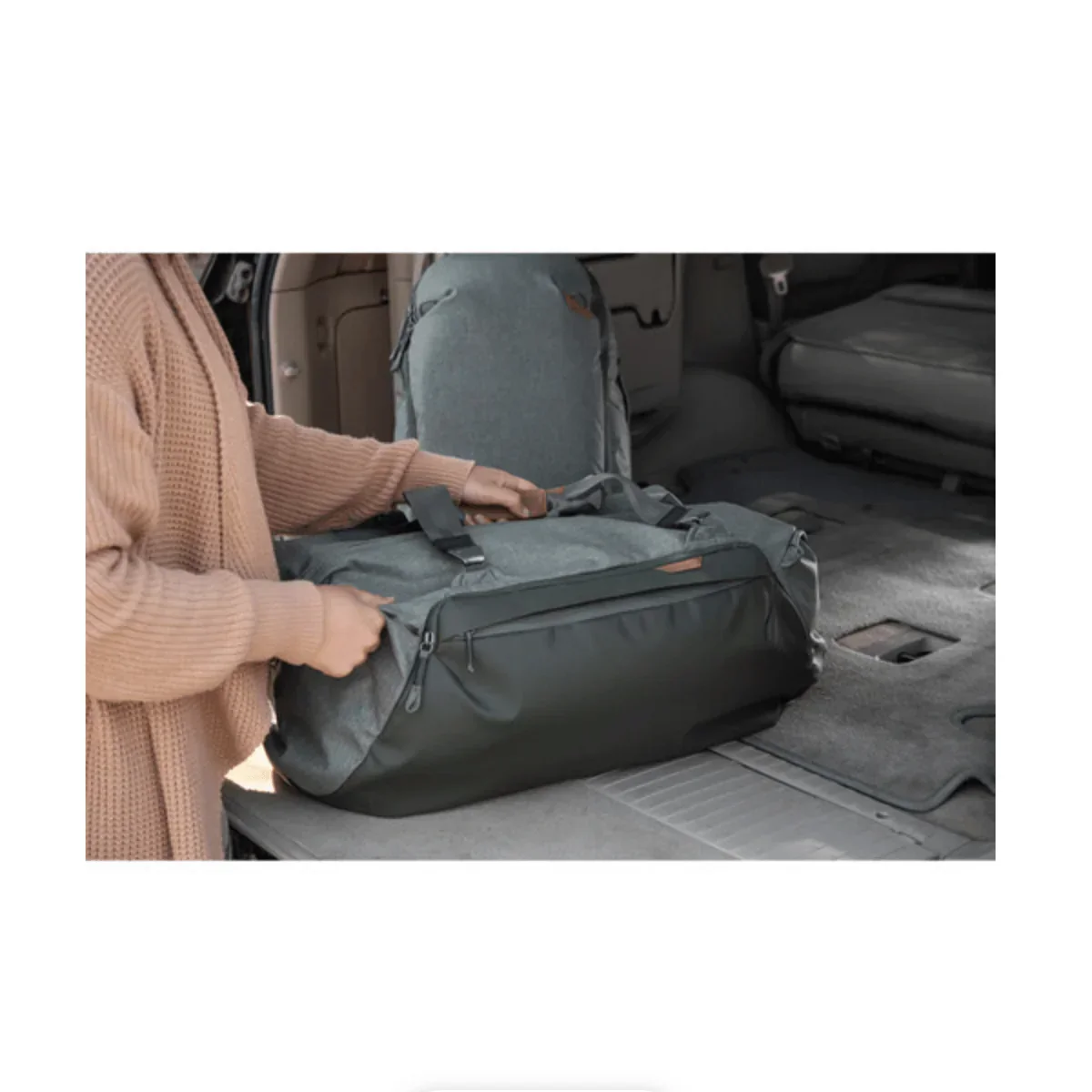 Peak Design 65L Travel Duffel (Sage) - Image 6