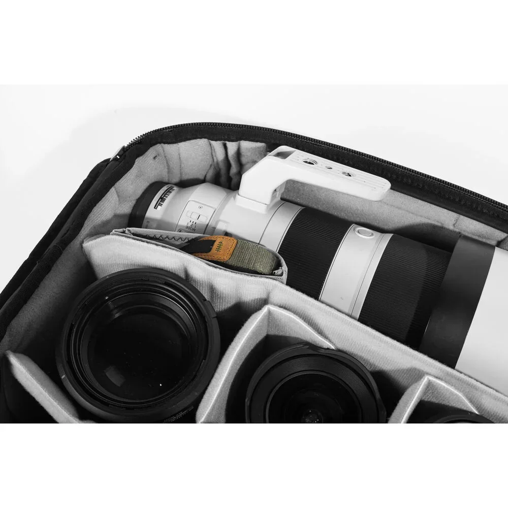 Peak Design Camera Cube V2 (Black, Large) - Image 7