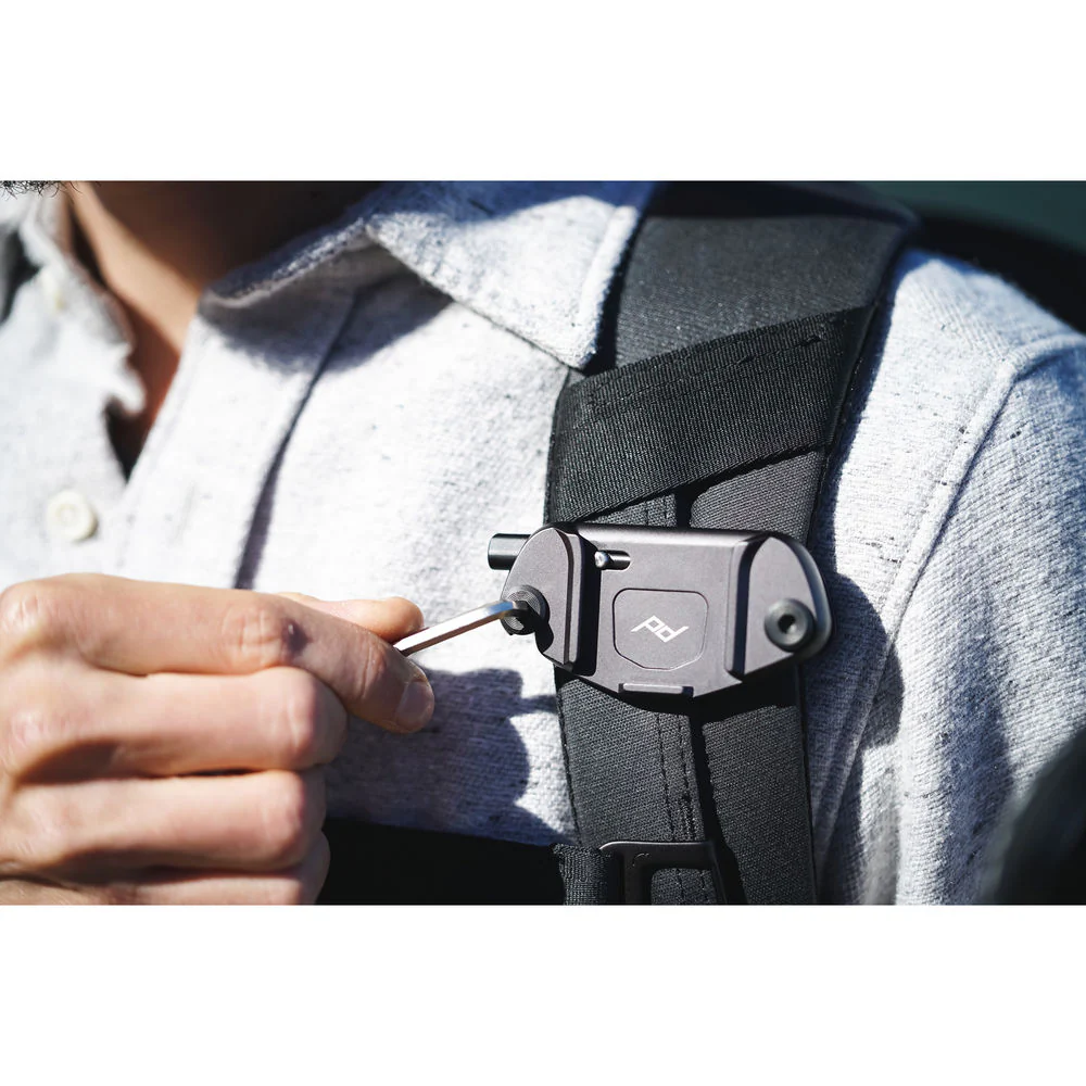 Peak Design Capture Camera Clip v3 (Black) - Image 9