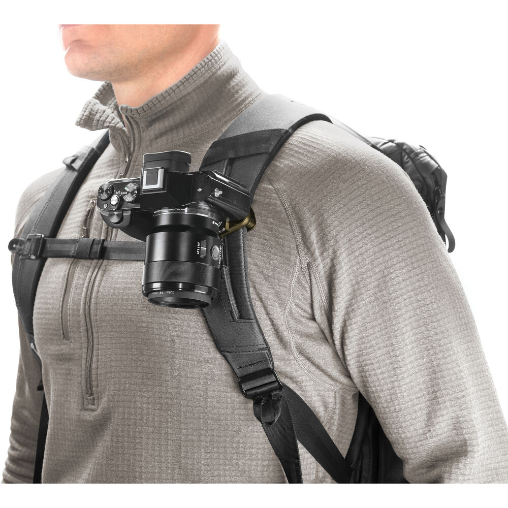 Peak Design Capture Camera Clip v3 (Kelp Green) - Image 3