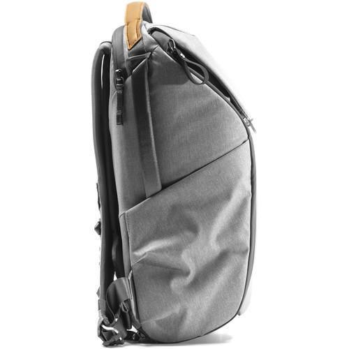 Peak Design Everyday Backpack v2 (20L, Ash) - Image 9